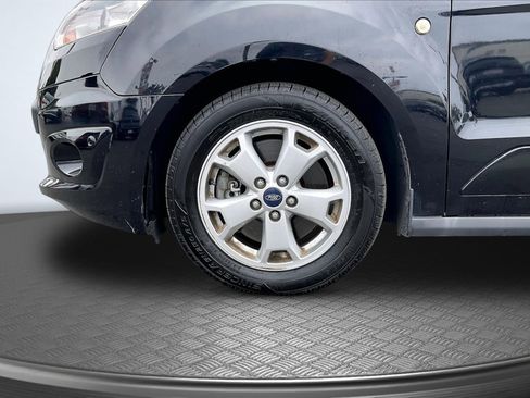 Used 2018 Ford Transit Connect XLT FWD image 9