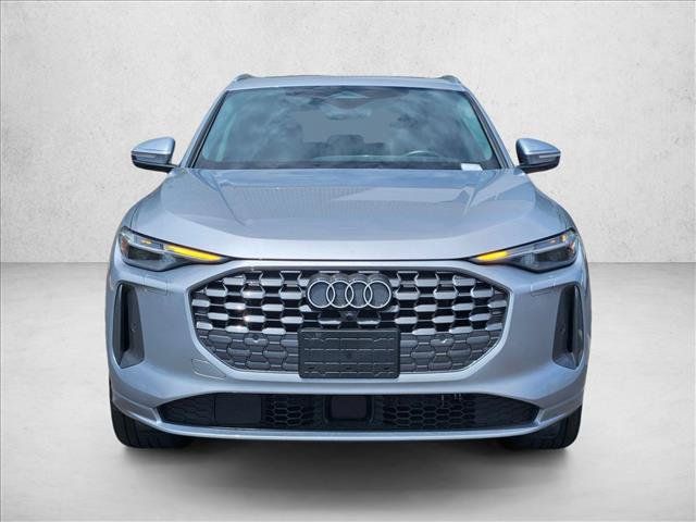 Certified 2025 Audi Q5 Prestige AWD/4WD image 2