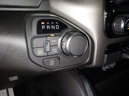 New 2026 RAM 1500 Express AWD/4WD image 25
