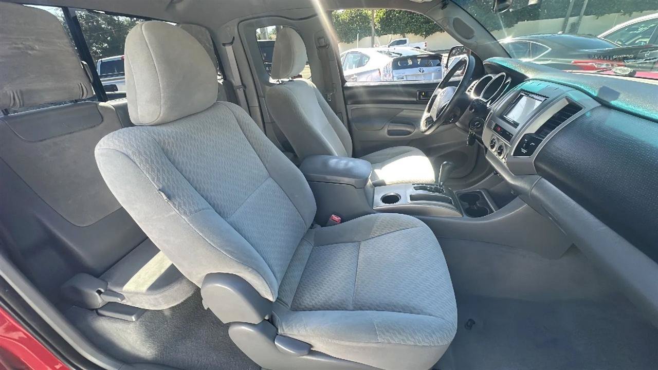Used 2010 Toyota Tacoma PreRunner RWD image 35