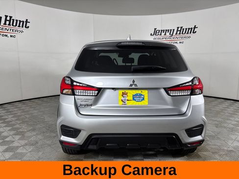 Used 2025 Mitsubishi Outlander Sport ES AWD/4WD image 6
