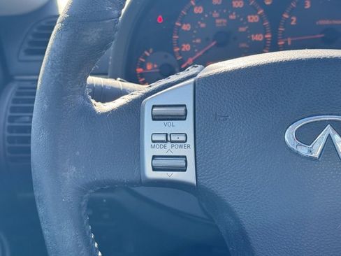 Used 2003 INFINITI G35 Base w/ Premium Pkg image 19
