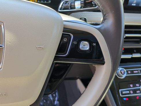 Used 2022 Lincoln Corsair Grand Touring AWD/4WD image 19