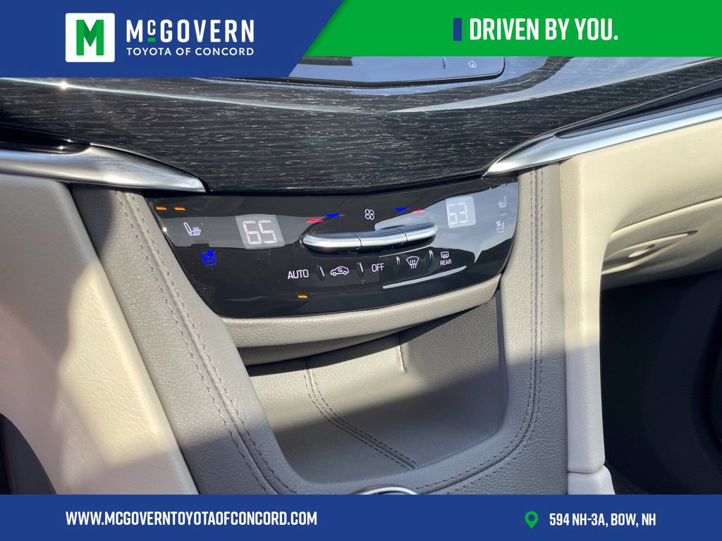 Used 2025 Cadillac XT6 Premium Luxury AWD/4WD image 22
