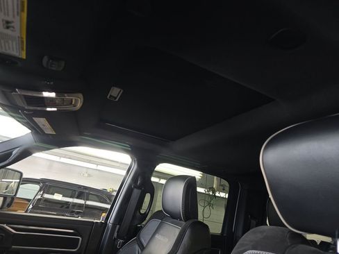 Used 2024 RAM 2500 Laramie w/ Night Edition image 8