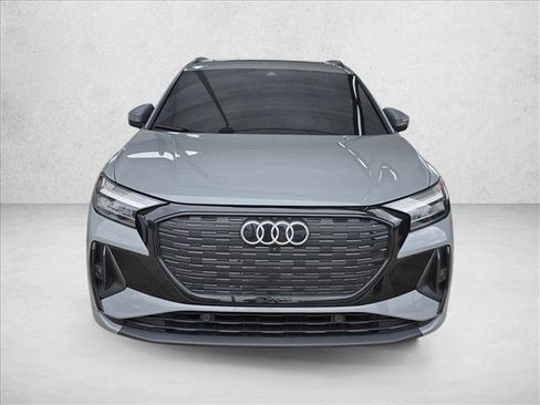 Used 2024 Audi Q4 e-tron Premium Plus w/ Premium Plus image 2
