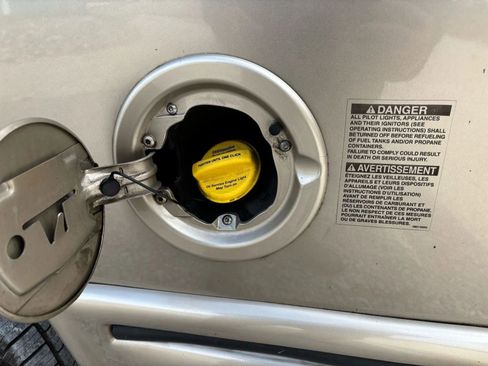 Used 2012 Chevrolet Express 2500 w/ Power Package image 50