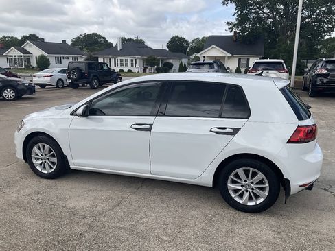 Used 2015 Volkswagen Golf S FWD image 6