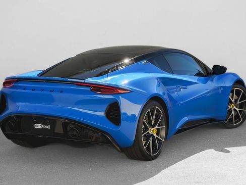 Used 2024 Lotus Emira First Edition image 3