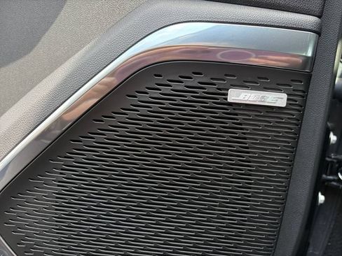 Used 2024 GMC Acadia Elevation FWD image 21