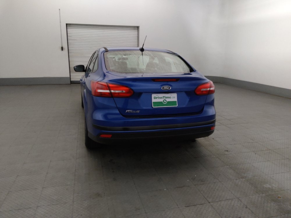 Used 2018 Ford Focus SE FWD image 6