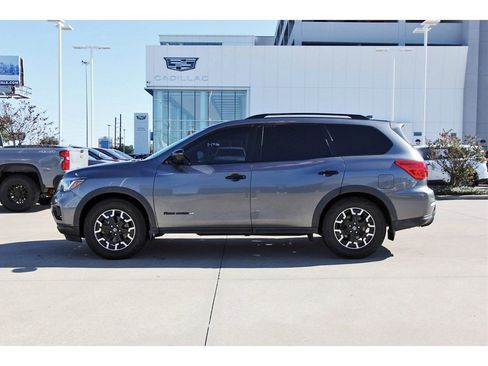 Used 2020 Nissan Pathfinder SV w/ Rock Creek Edition image 3
