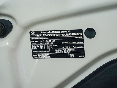 Certified 2022 BMW 530i w/ Premium Package image 31