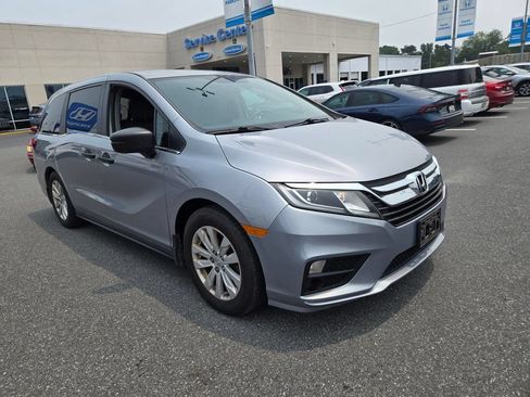 Used 2020 Honda Odyssey LX image 3