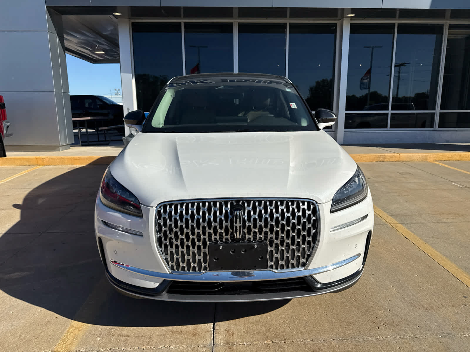 Used 2023 Lincoln Corsair AWD w/ Equipment Group 101A image 4