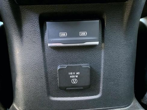 Used 2023 Jeep Gladiator Overland image 33