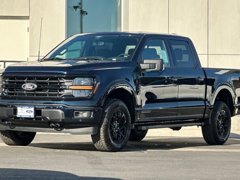 New 2025 Ford F150 XLT w/ Equipment Group 302A MID image 7