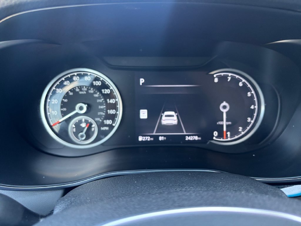 Used 2026 Genesis G70 2.5T RWD image 14