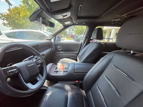 Certified 2026 Hyundai Palisade Calligraphy FWD image 11