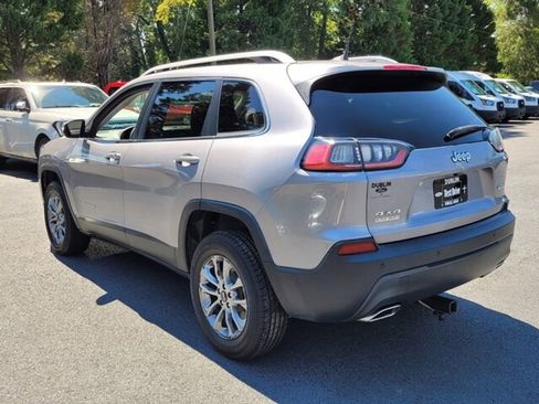 Used 2019 Jeep Cherokee Latitude Plus image 10