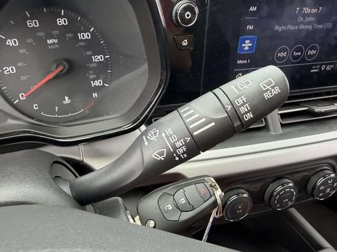 Used 2024 Chevrolet Trax LS FWD image 27