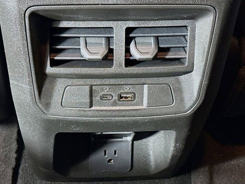 New 2026 GMC Canyon Denali image 27