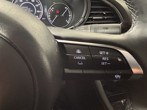 Used 2025 MAZDA MAZDA3 s image 19