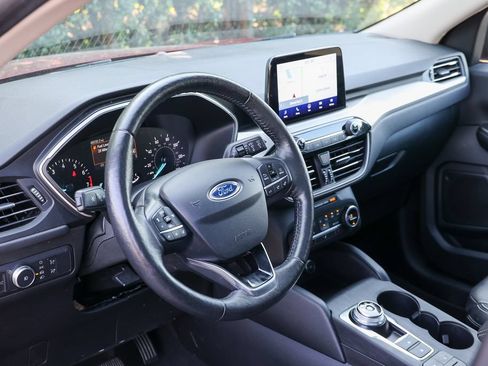 Used 2020 Ford Escape SEL AWD/4WD image 38