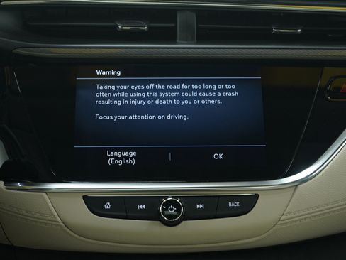 Used 2023 Buick Encore GX Essence w/ Advanced Technology Package image 18