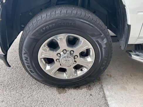 Used 2023 RAM 2500 Big Horn w/ Level 1 Equipment Group image 12