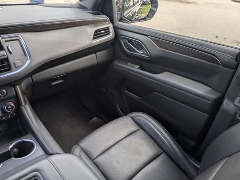 Used 2024 Chevrolet Tahoe High Country AWD/4WD image 23