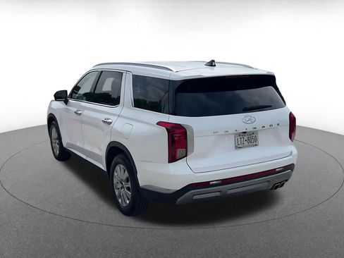 Used 2024 Hyundai Palisade SEL FWD image 9