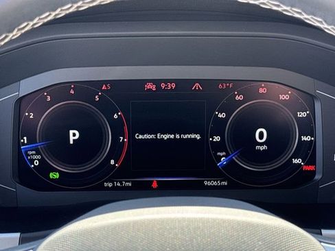 Used 2023 Volkswagen Atlas Cross Sport SEL image 27