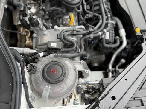 Used 2023 Volkswagen Jetta S image 45