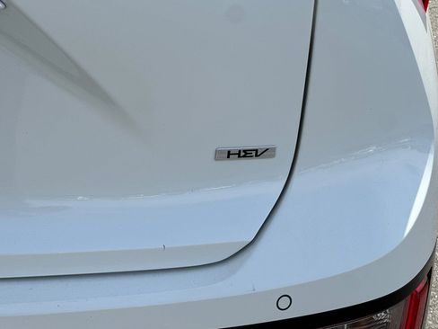 Certified 2023 Kia Niro EX Touring FWD image 32