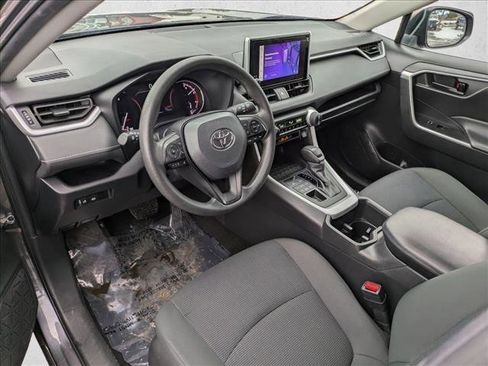 Used 2024 Toyota RAV4 LE image 11