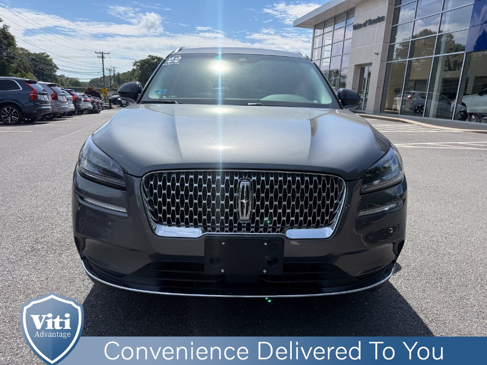 Used 2022 Lincoln Corsair AWD w/ Equipment Group 101A image 3