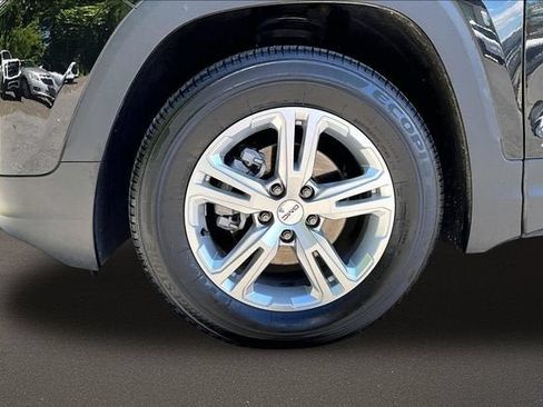 Used 2019 GMC Terrain SLE w/ Driver Convenience Package AWD/4WD image 10