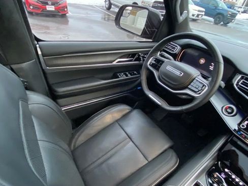 Used 2023 Jeep Grand Wagoneer Series II w/ Quick Order Packagew 28T image 26