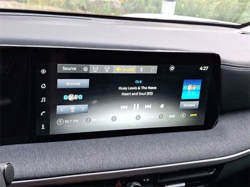 Used 2025 Nissan Kicks SV image 14