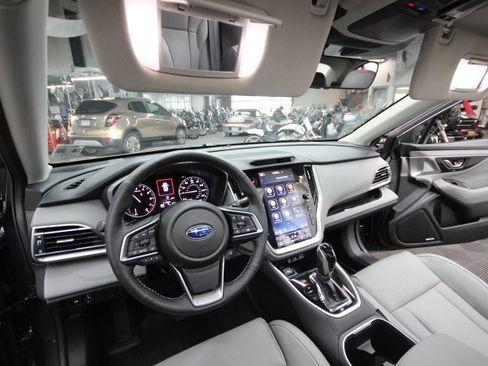 Used 2025 Subaru Legacy Limited image 19