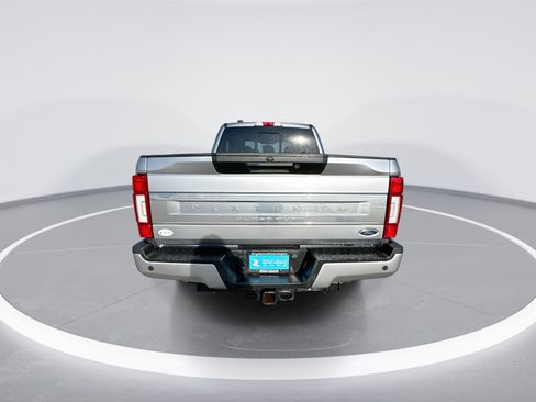Used 2022 Ford F350 Platinum AWD/4WD image 7