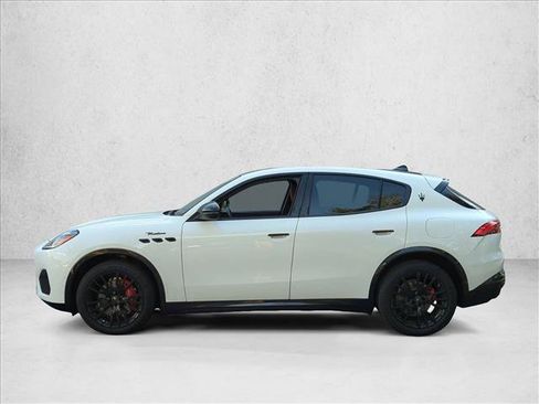 Used 2025 Maserati Grecale Modena AWD/4WD image 7