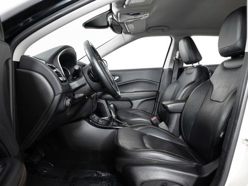 Used 2018 Jeep Compass Limited image 14