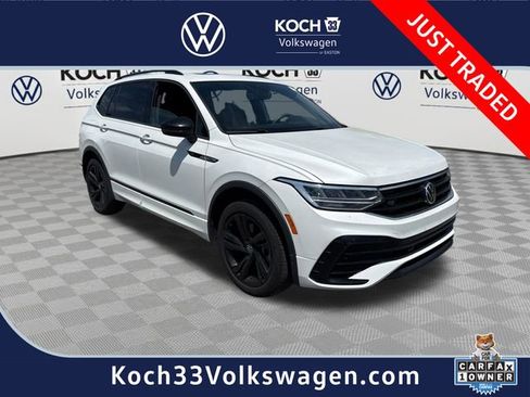 Used 2024 Volkswagen Tiguan SE R-Line AWD/4WD image 1