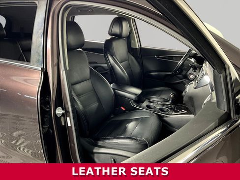 Used 2016 Kia Sorento EX FWD image 29