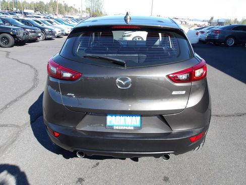 Used 2017 MAZDA CX-3 Touring AWD/4WD image 4