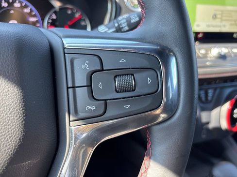 Used 2023 Chevrolet Blazer RS w/ Driver Confidence II Package image 17