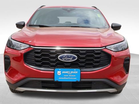 Certified 2025 Ford Escape ST-Line image 8