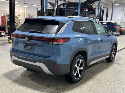 New 2026 Volkswagen Tiguan SE image 6